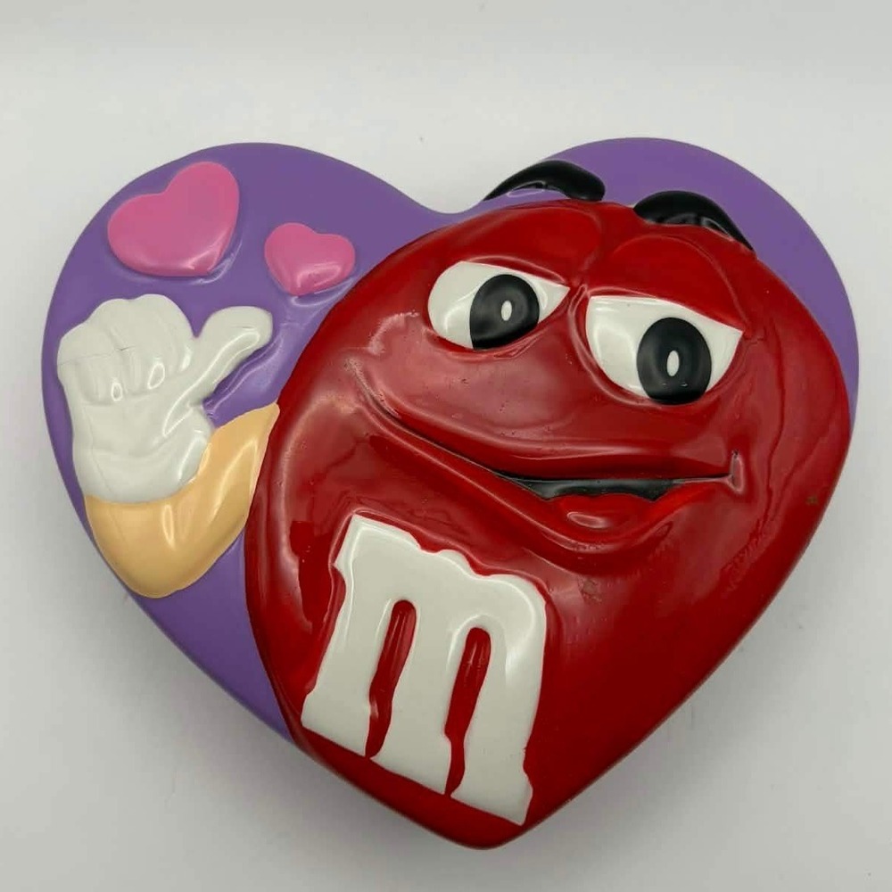 M&M's Red Character Heart Shaped Ceramic Trinket Box 2003 Galerie Valentine Dish